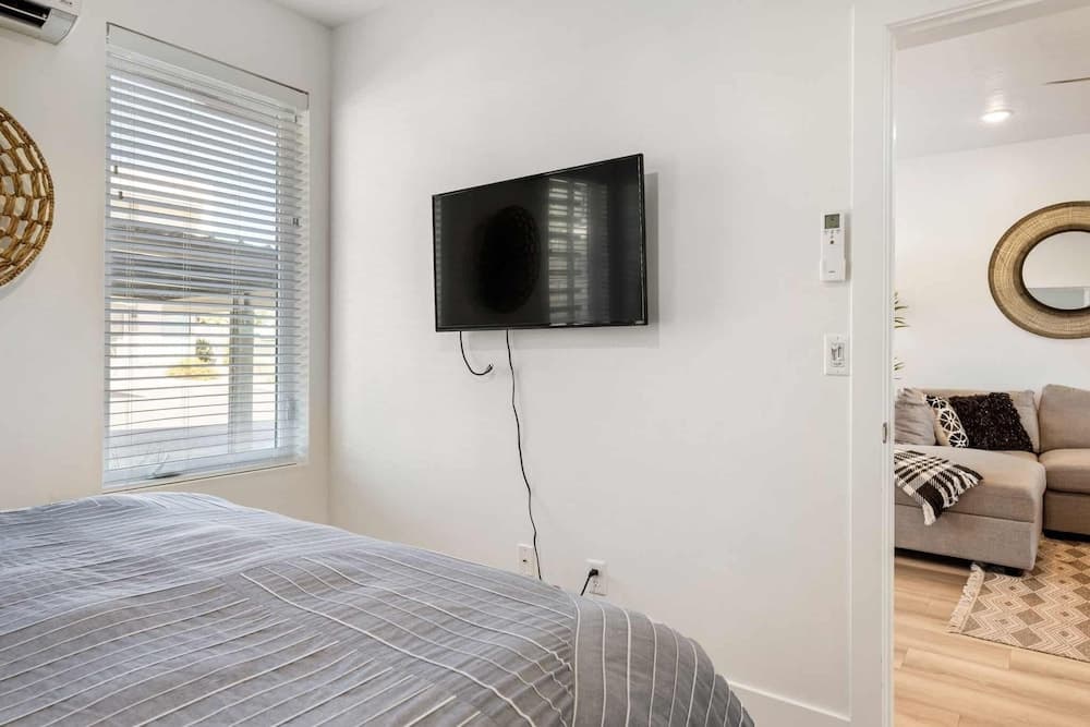 Desert Diamond #42 4 Bedroom Townhouse