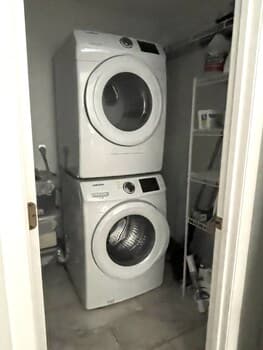 Peaceful modern and close to everything