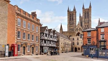 Stunning 2 Bedroom Static Caravan set in 60 Acres