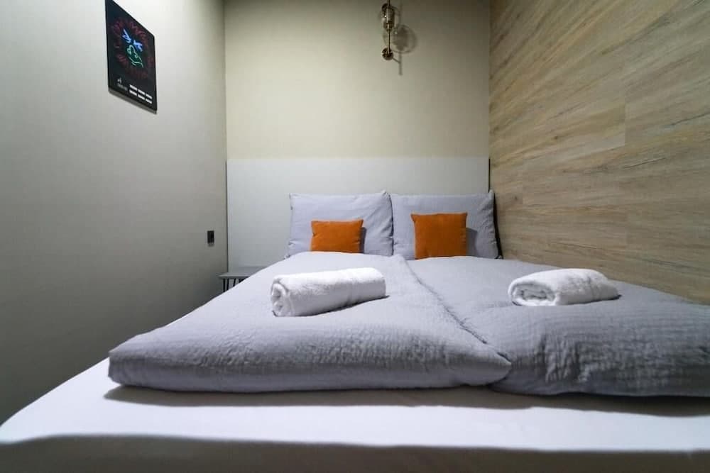 CHORS like a hotel | Capsule & NFT Boutique Hostel Bratislava | City Center