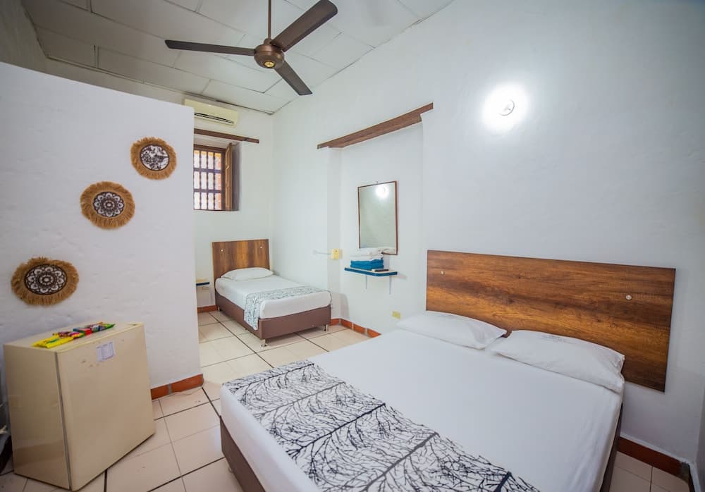 Hotel Caseron del Parque