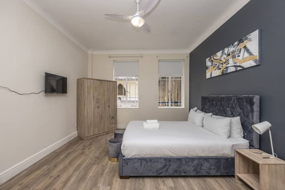 Cape Legacy - Bright and Spacious Studio Suite