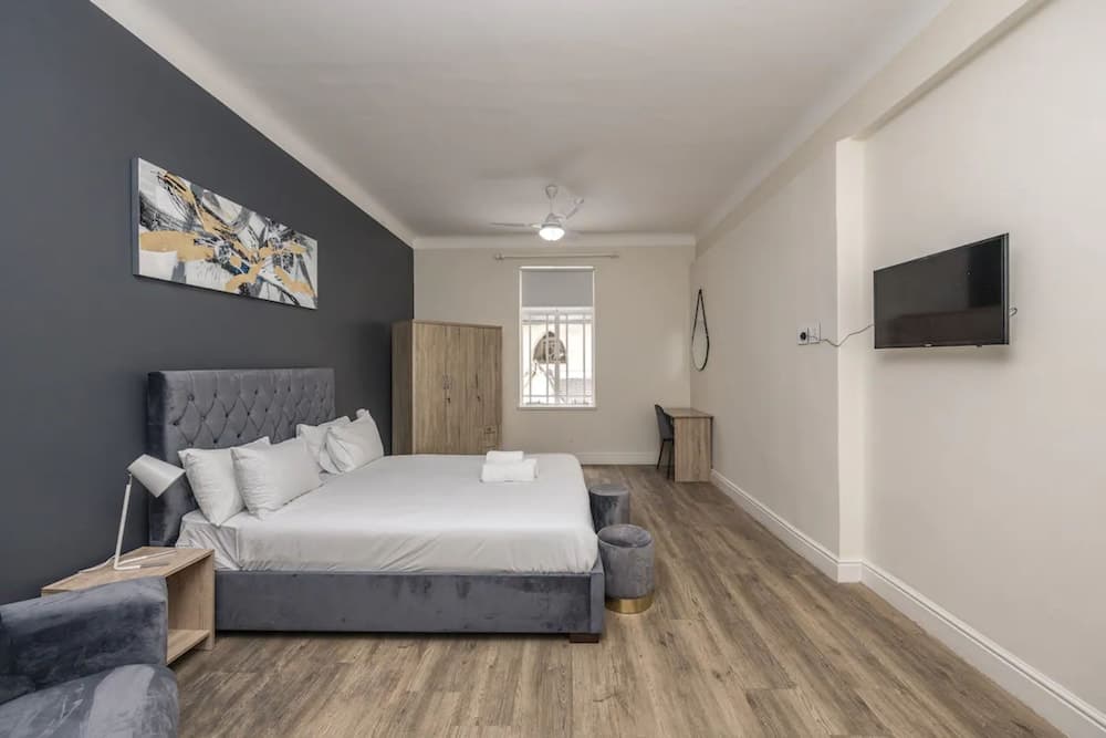 Cape Legacy - Chic and Spacious Studio Suite