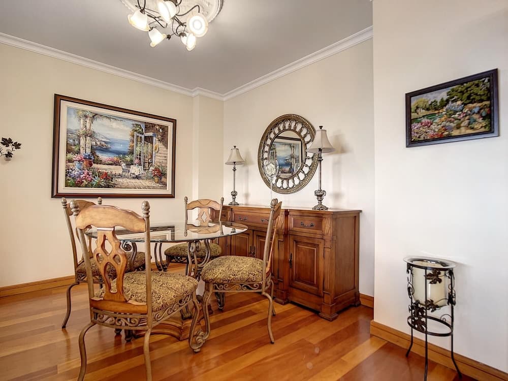 Monumental Ocean View