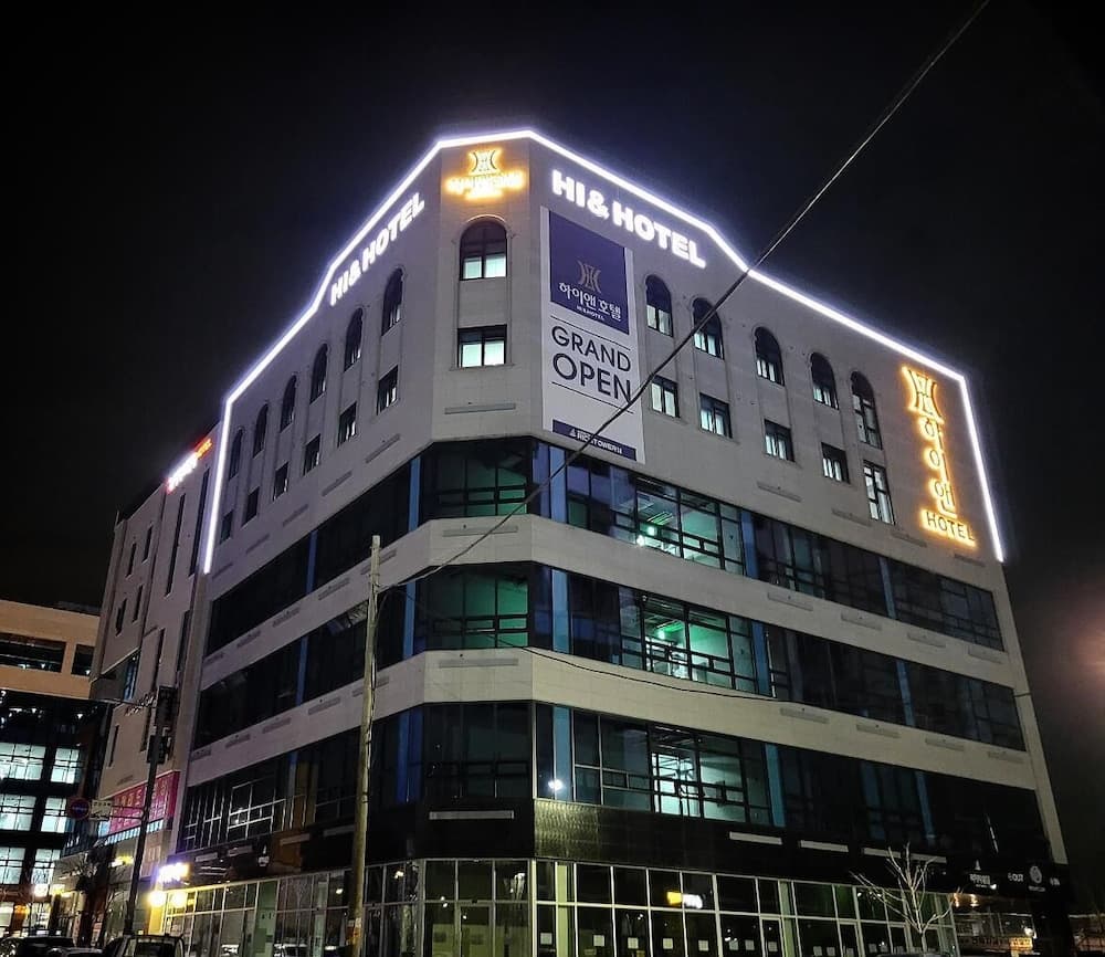 hotel image