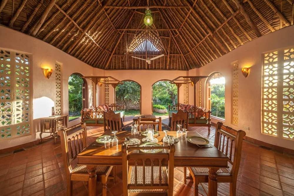 Tiwani Sunset, a Little Piece of Eden