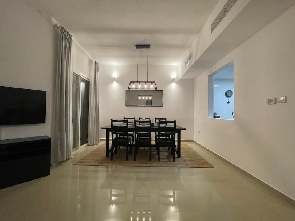 Fairways 3 Bedroom Villa With Plunge Pool and Bbq