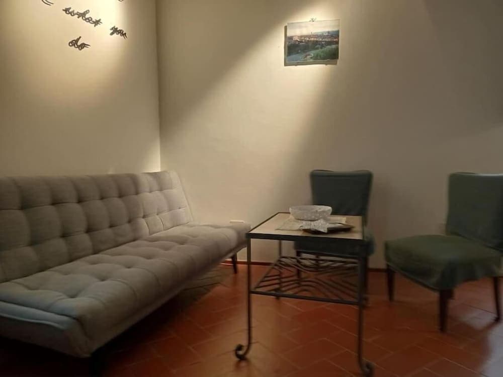 Typically Florentine Townhouse da Mario