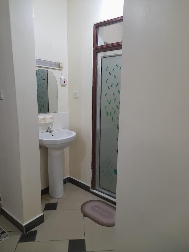 Cozy 1-bed Apartment in MSA Shanzu With Pool