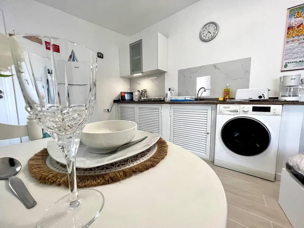 Modern Minimalist Studio With Essential Comfort