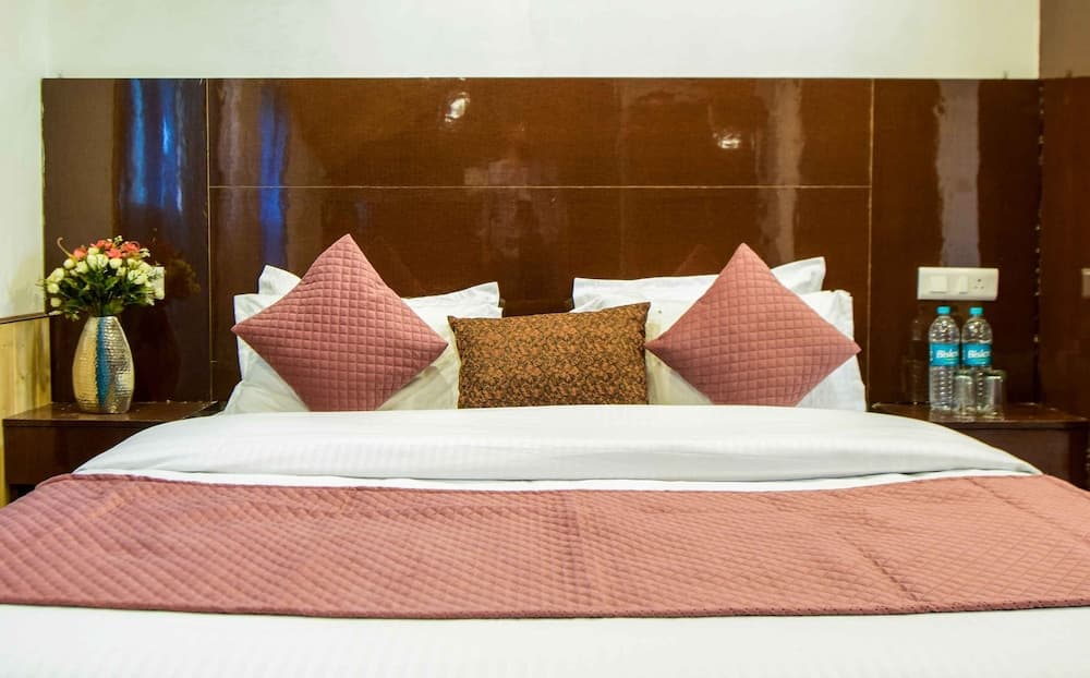 Bellagio by Dumnu Homes - Jakhoo Temple