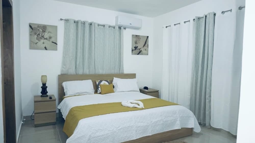 Confidence Luxurious Apartment