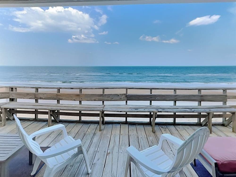 White Heron Beach House by Distinctive Beach Rentals