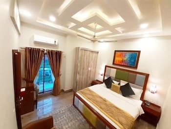 Alnoor Luxury Hotel Apartments