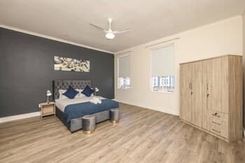 Cape Legacy - Stunning Deluxe Light Studio Suite