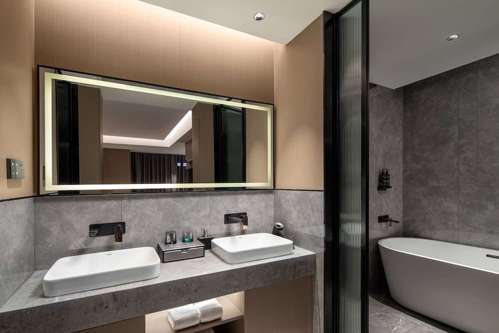 Ramada Encore By Wyndham Enshi