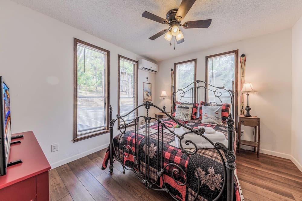 Hold Your Horses by Ruidoso Vacation Rentals