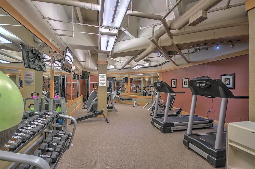 Super Cozy Condo In The Heart Of River Run Village! 1 Bedroom Condo by RedAwning