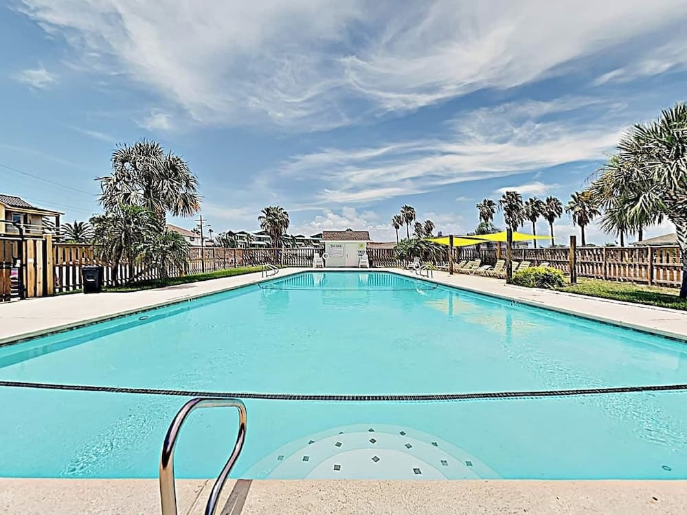 Flamingo House by Miss Kitty’s