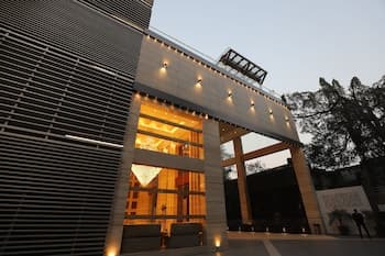 The Pristine Hotel Kanpur