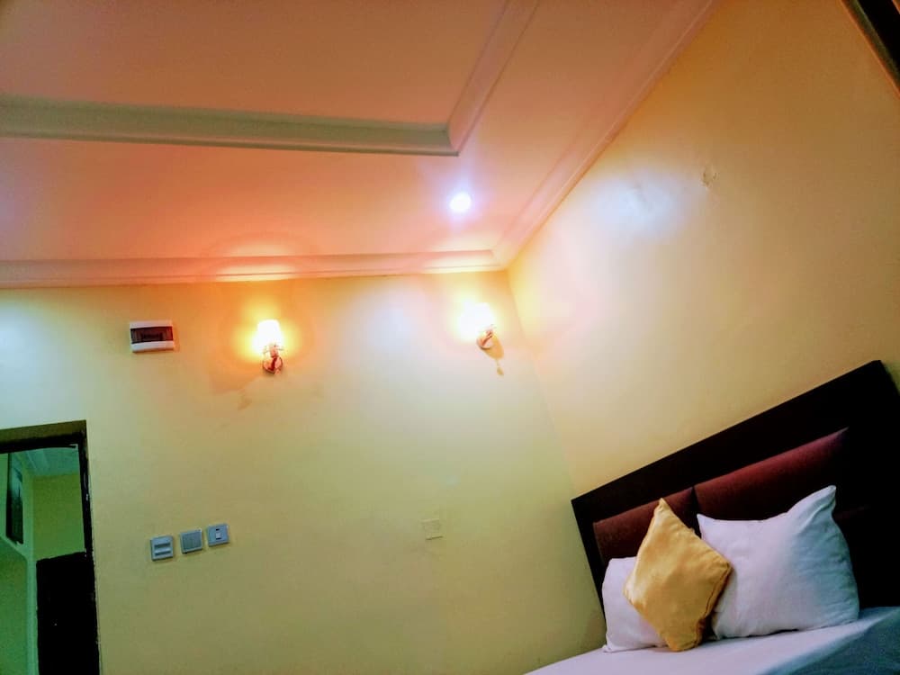 Jaiye's Place Luxury Hotel & Resorts