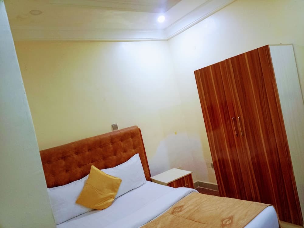 Jaiye's Place Luxury Hotel & Resorts