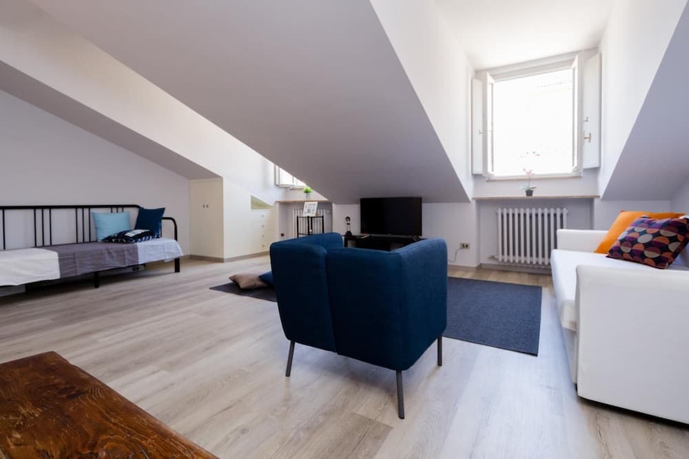 Modern Studio Close to Porta Nuova by Wonderful Italy