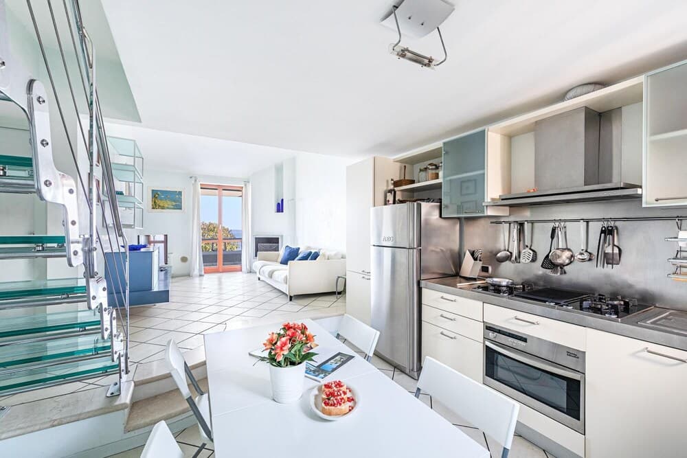 Il Melagrano B5 Apartment by Wonderful Italy