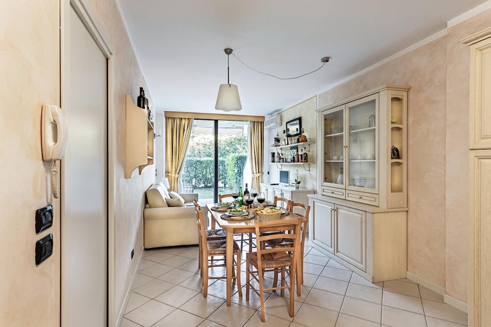 Residence Villa Giulia 5 03 - P IVA