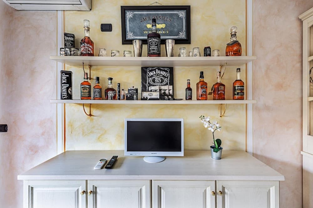 Residence Villa Giulia 5 03 - P IVA