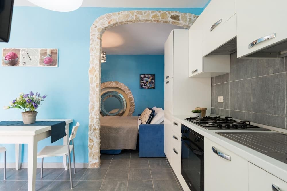 Casa Girasole D a Villa Safi con Piscina