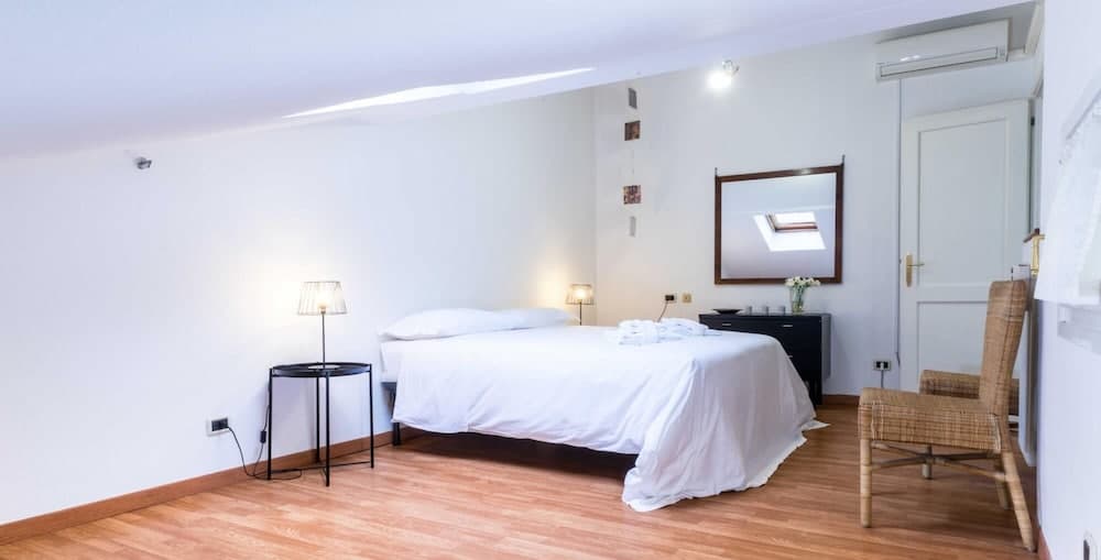 Casa Garisenda by Wonderful Italy