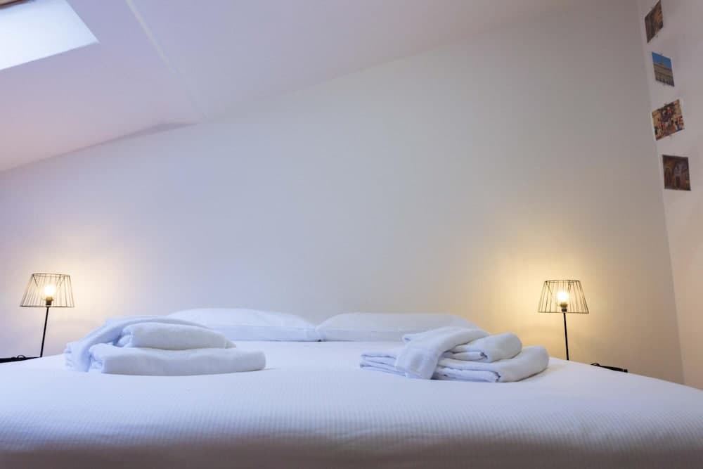 Casa Garisenda by Wonderful Italy