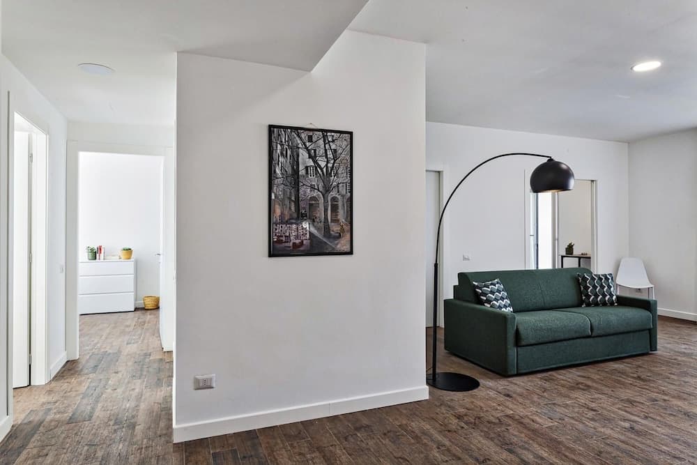 Deluxe Apartment - Grey by Wonderful Italy