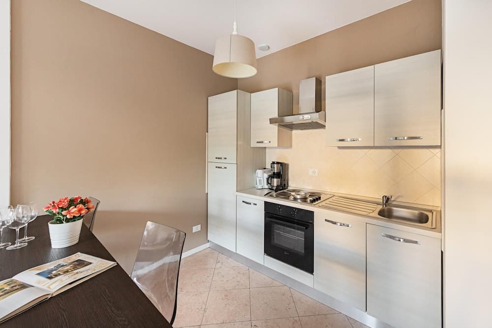 Residenza Miralago - 01 Fabrizia - Locazione BK