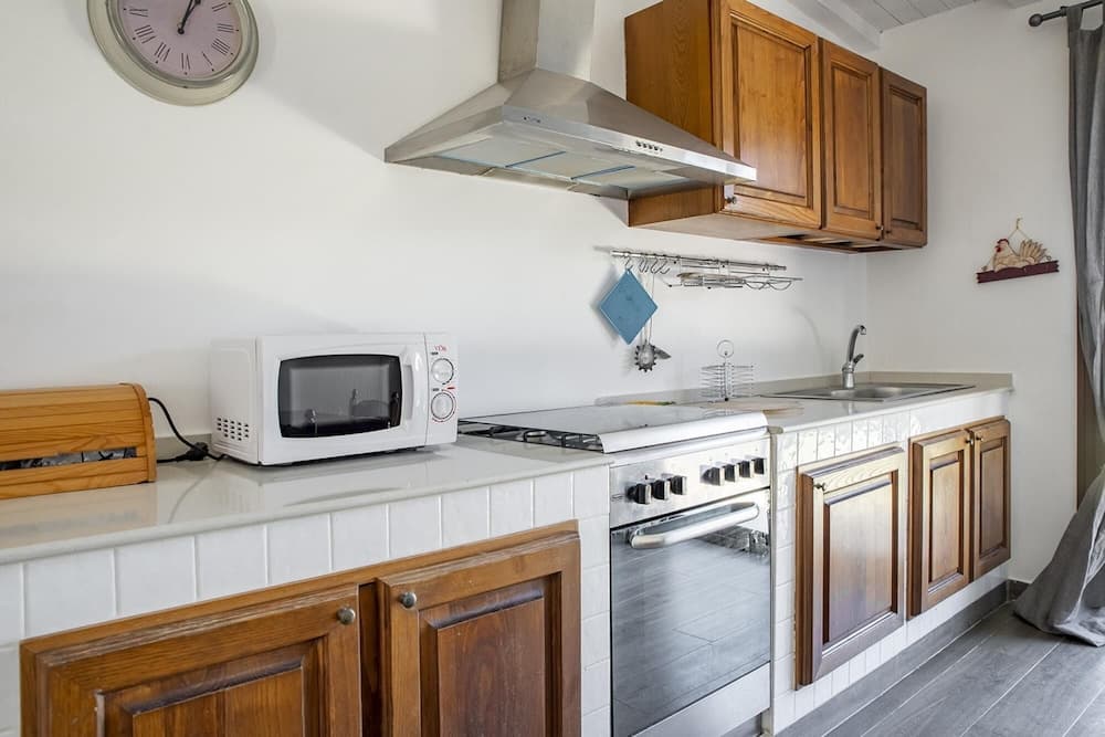 Villa Ognina Dependance I With Pool by Wonderful Italy