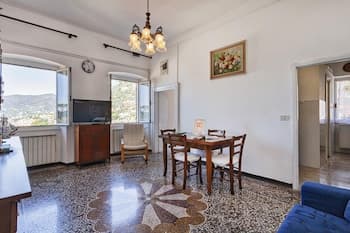 Cinque Finestre sul Golfo by Wonderful Italy