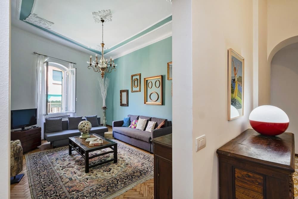 La Maestra by Wonderful Italy