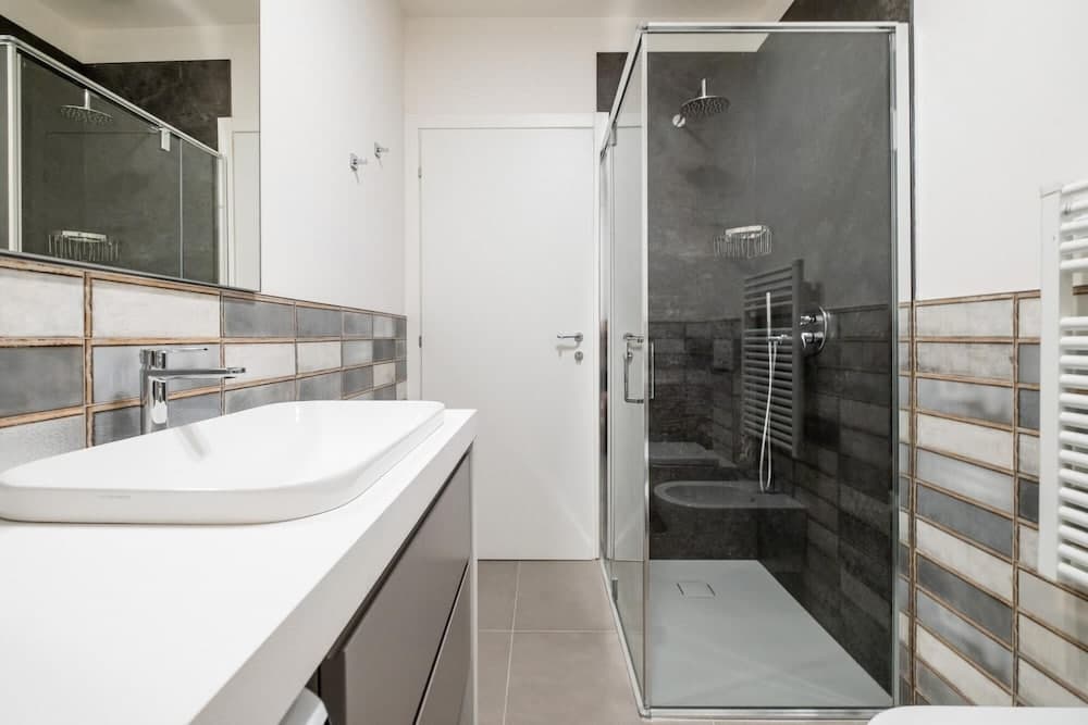 Ariosti Apartment I by Wonderful Italy