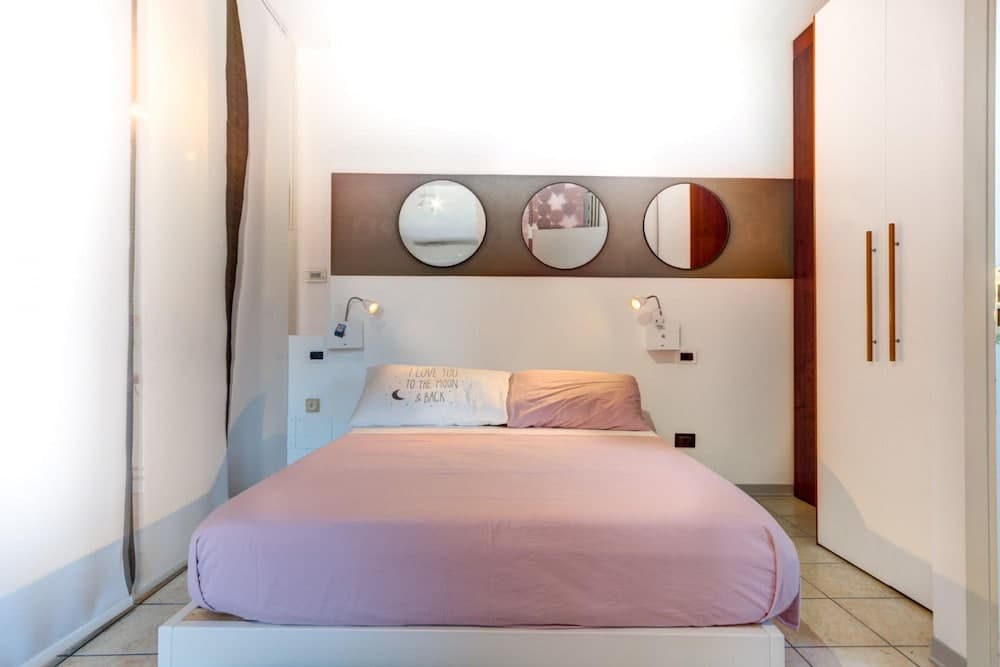 Massarenti 14 a Porta S Vitale by Wonderful Italy