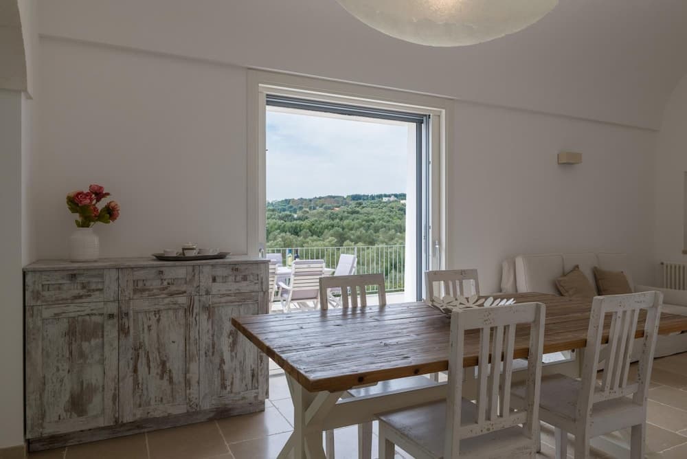 Villa Degli Ulivi con Piscina by Wonderful Italy