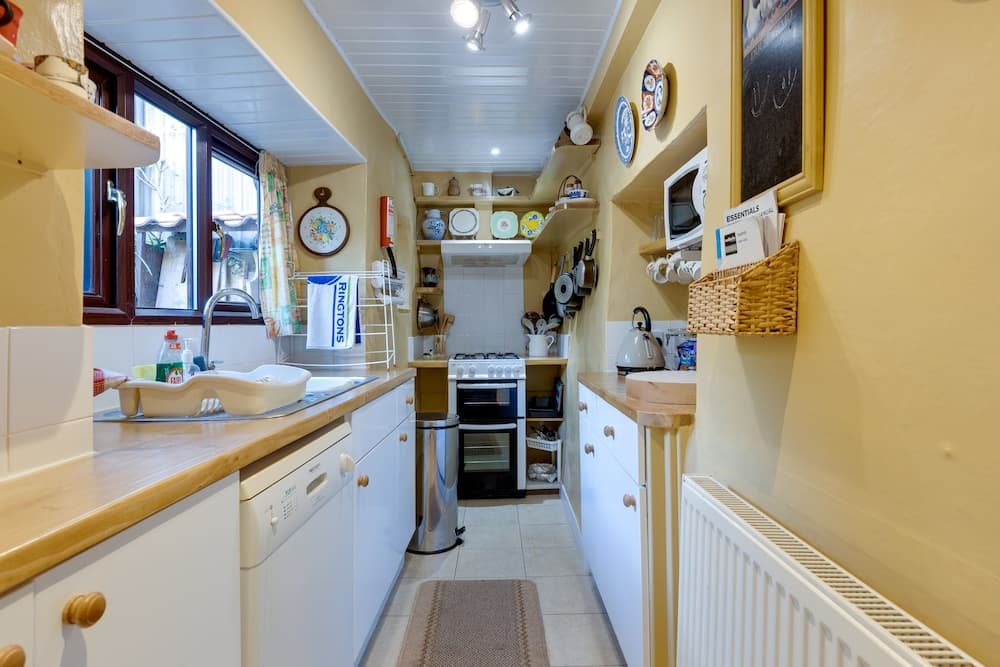 Charming Historical Cottage in Scarborough