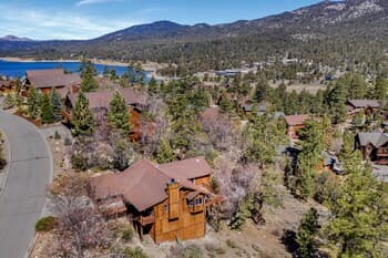 2273-the Golden Oak 3 Bedroom Home by Redawning