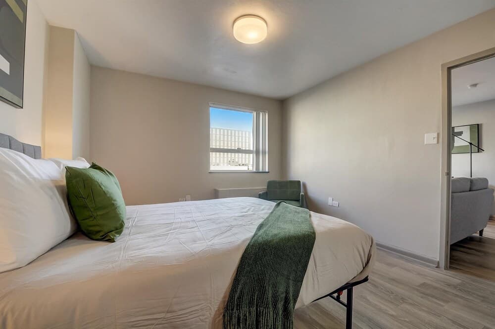 FRONTDESK Vue at 3rd St Apts Downtown Louisville