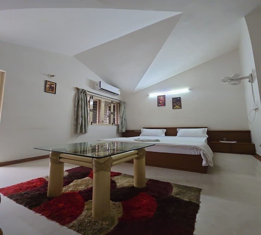 Elis Hospitality Service Parth Bungalow