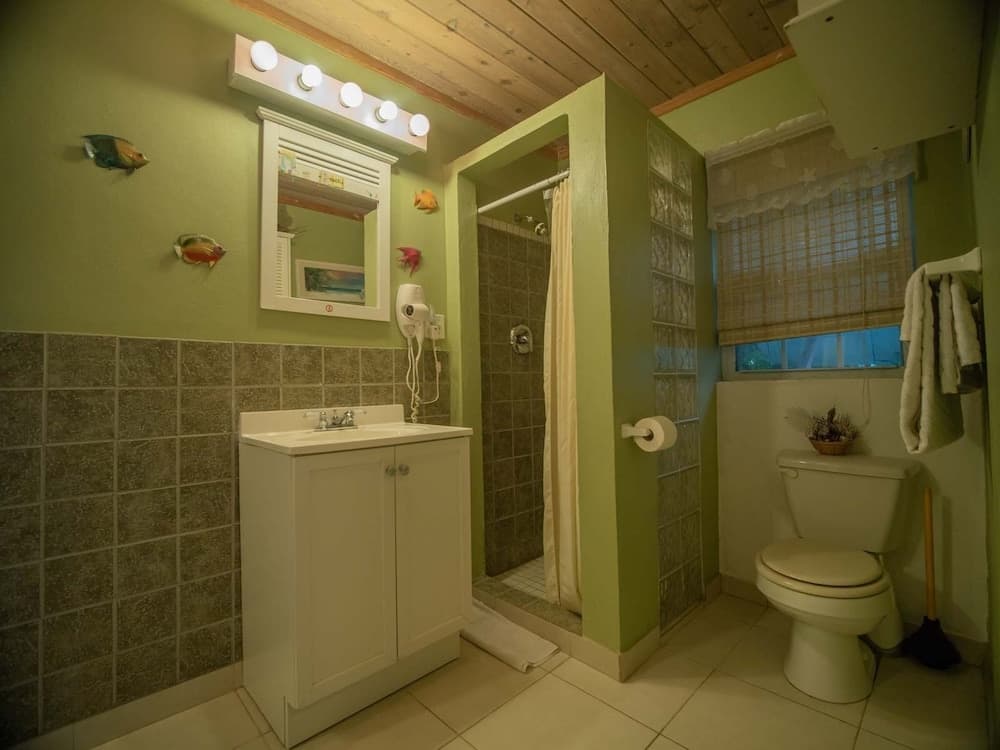 Pink Sand Cottage Cottage