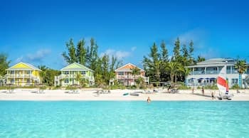 Cocodimama 14 Bedroom Hotel Room