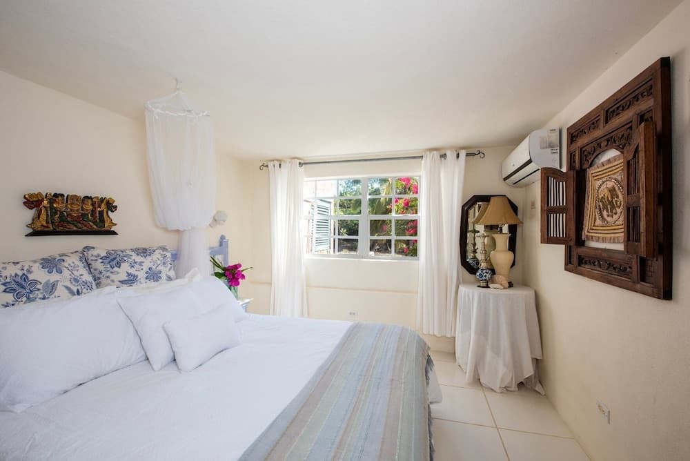 Indigo House 4 Bedroom Home