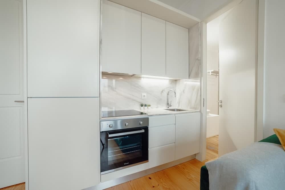 Downtown Premium Apartment by Vacationy