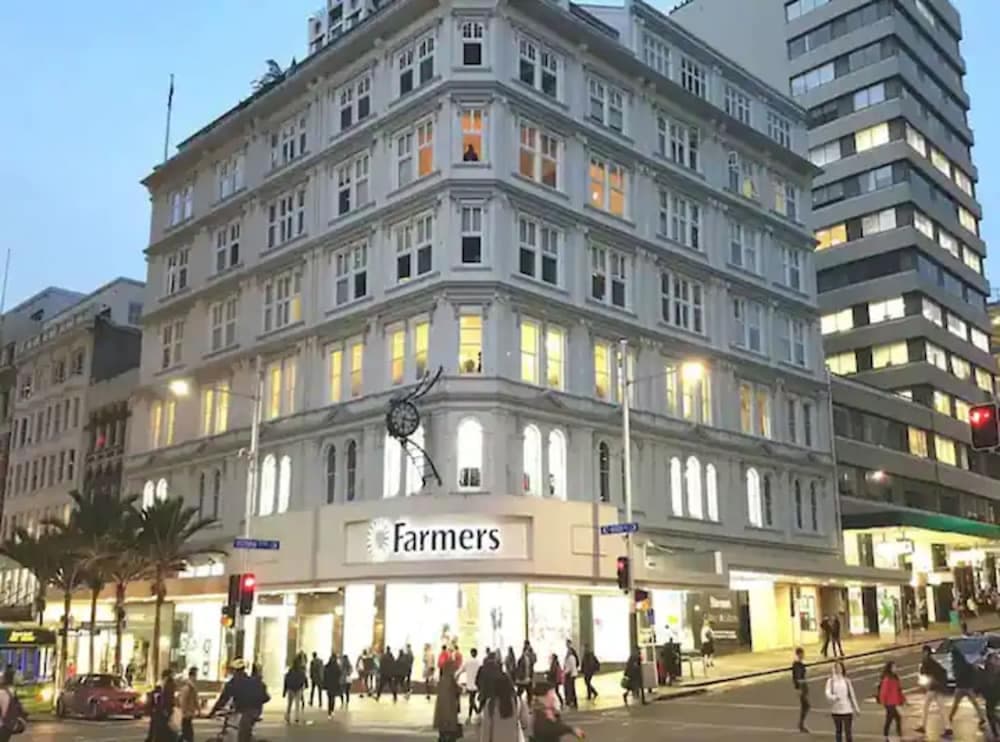 Lively and Stunning Central Apt by Zodiak Stays